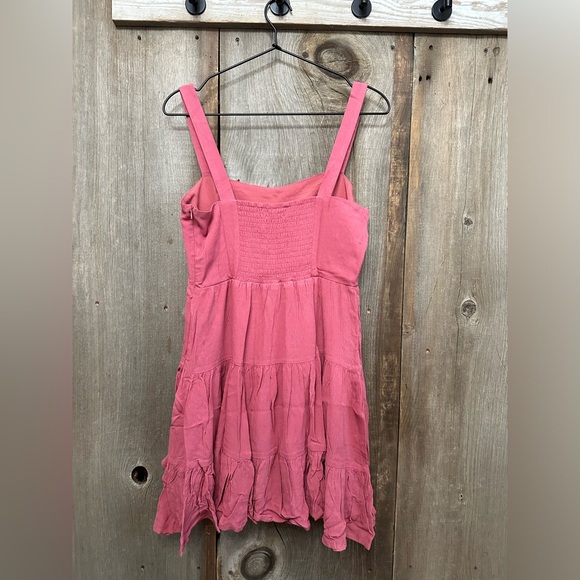 Forever 21 Sweetheart Fit & Flare Mini Dress in Rose Petal Pink Size Medium - Picture 3 of 16